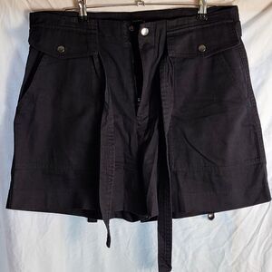 Banana Republic Black Utility Shorts Size 14 – New with Tags